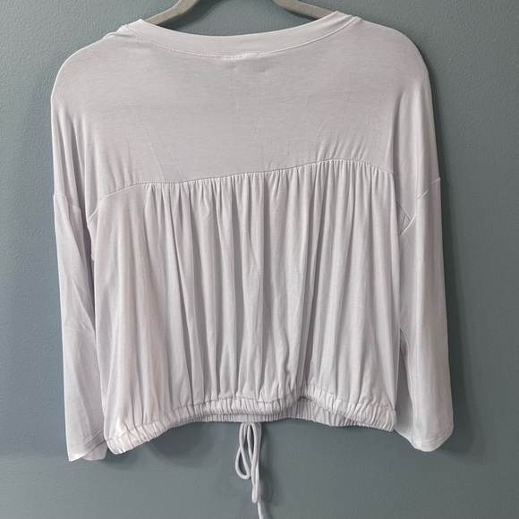 Good Luck Gem Drawstring Hem Tee White Size Medium Slouchy Rayon Top Lagenlook - Picture 4 of 4